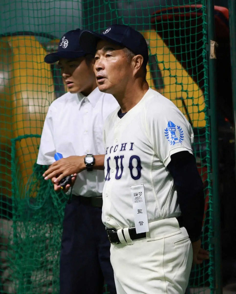 【画像・写真】【甲子園】高知中央・山野監督「ナイターでできるのはもっとすごいこと」　第4試合に振り替えも前向き