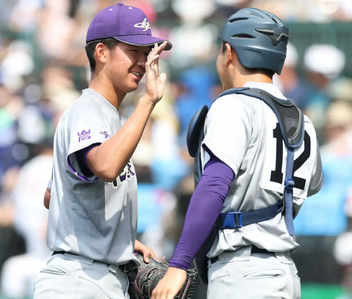 【画像・写真】【甲子園】156球完投の花巻東・萬谷　菊池、大谷も付けた背番号「17」に「期待に応えていきたい」