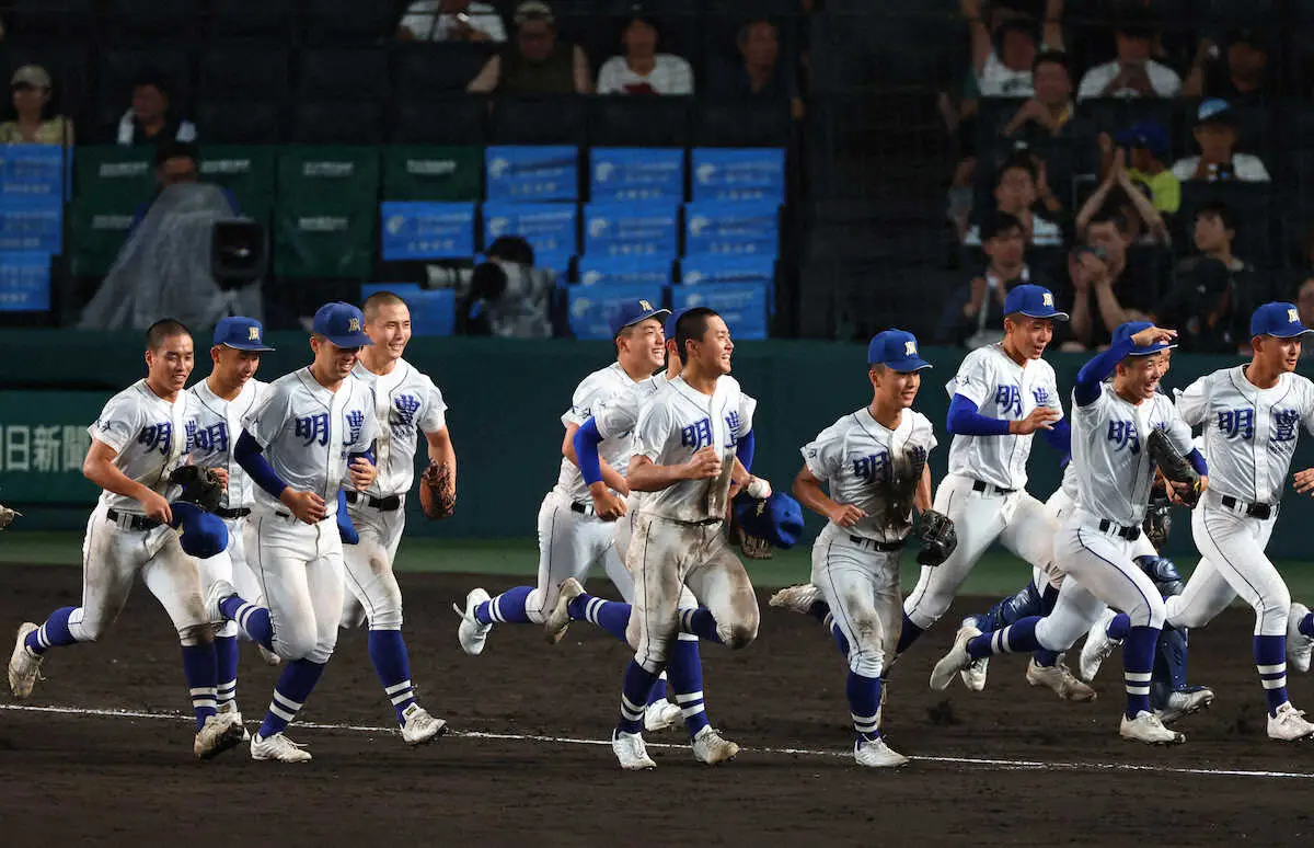 【画像・写真】【甲子園】明豊・川崎監督　3年ぶりの初戦突破に安ど　「大分の代表として勝たないと」　