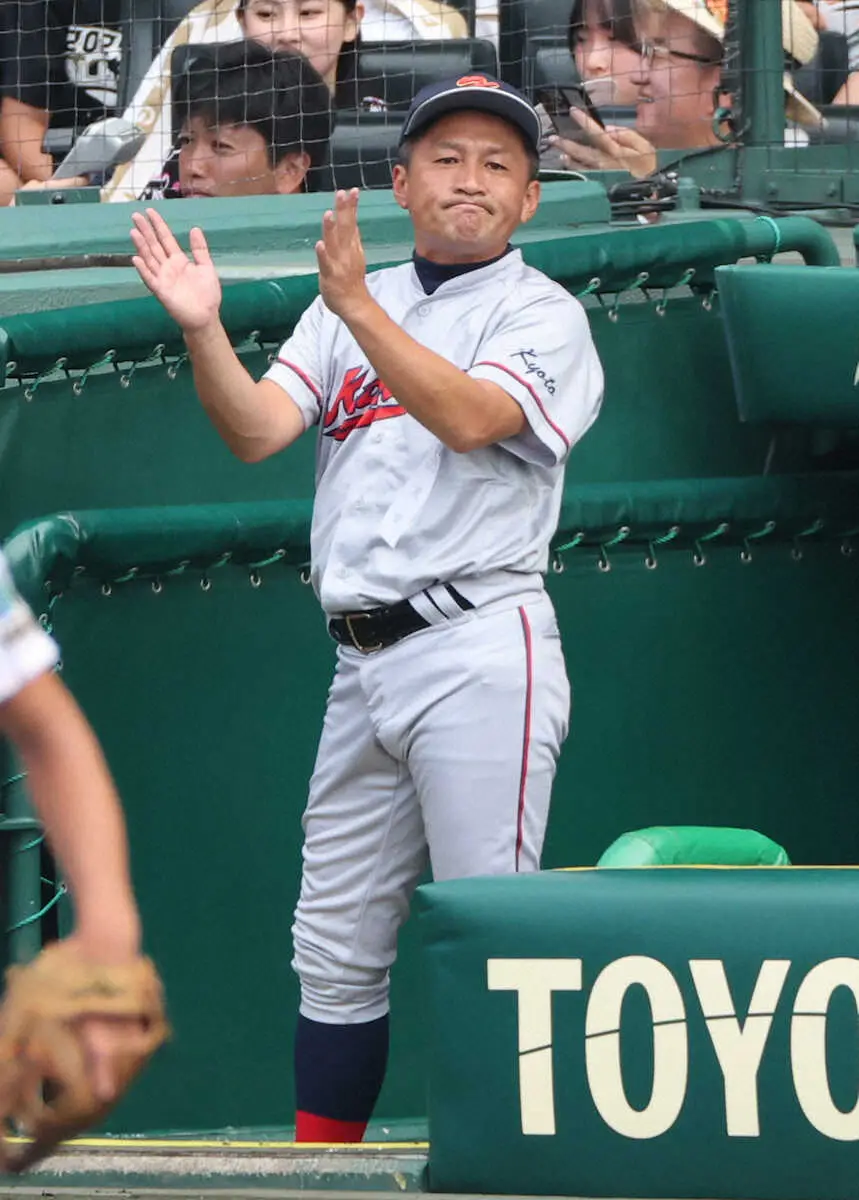 【画像・写真】【甲子園】京都国際・小牧憲継監督「今日は何点取られるだろう…」からエース復活「いい具合で力が抜けた」