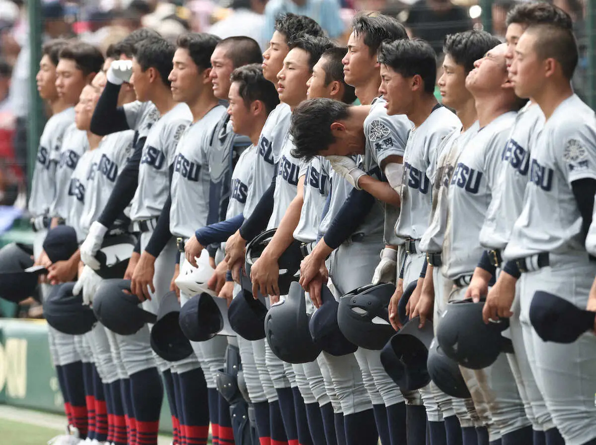 【画像・写真】【甲子園】中越31年ぶり白星ならず6大会連続初戦敗退…窪田主将「自分たちが自分たちを苦しめた」