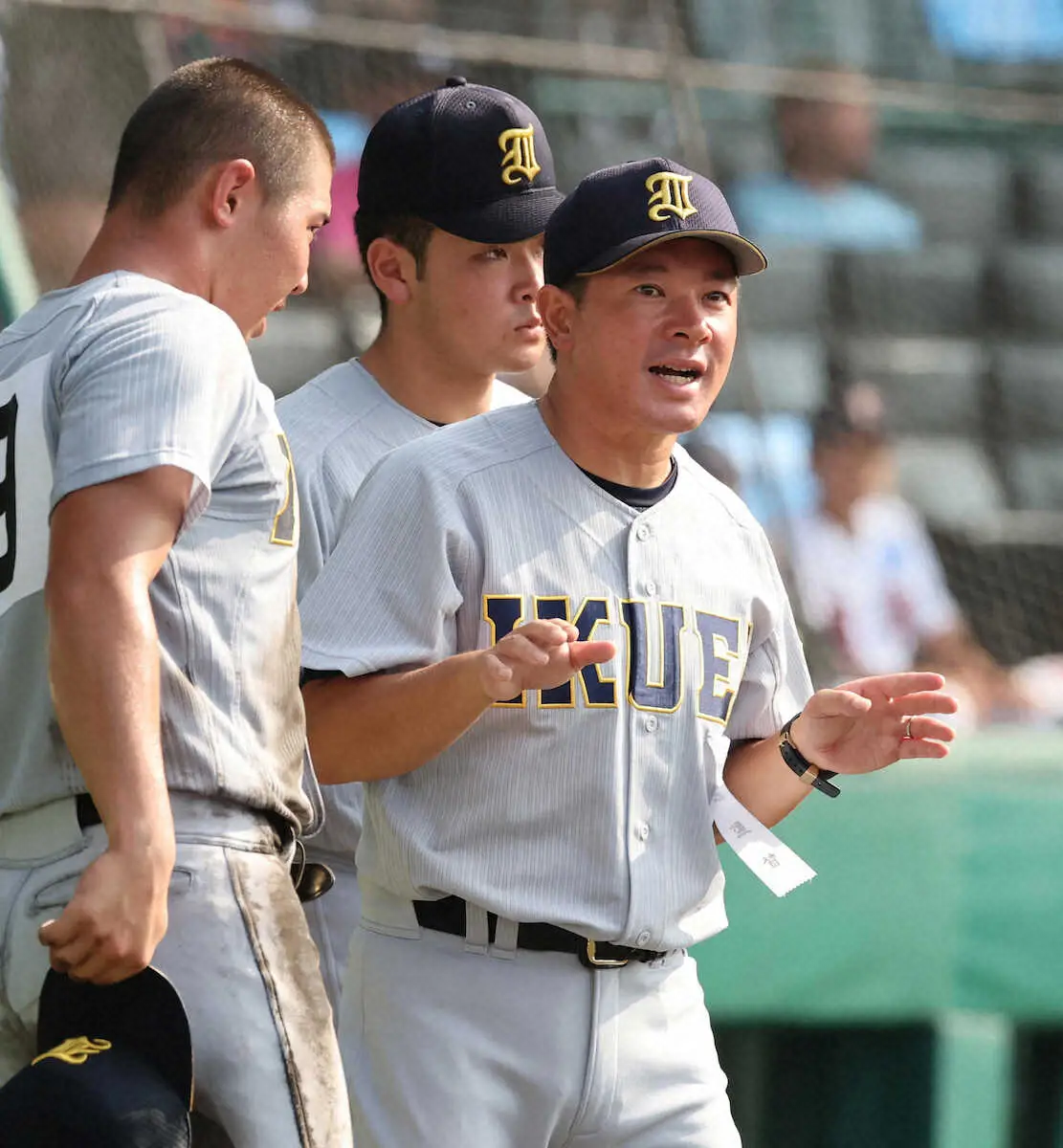 【画像・写真】【甲子園】仙台育英・須江監督、快勝も「紙一重」　2年前の接点「最もメモを取っていたのが野々村先生」
