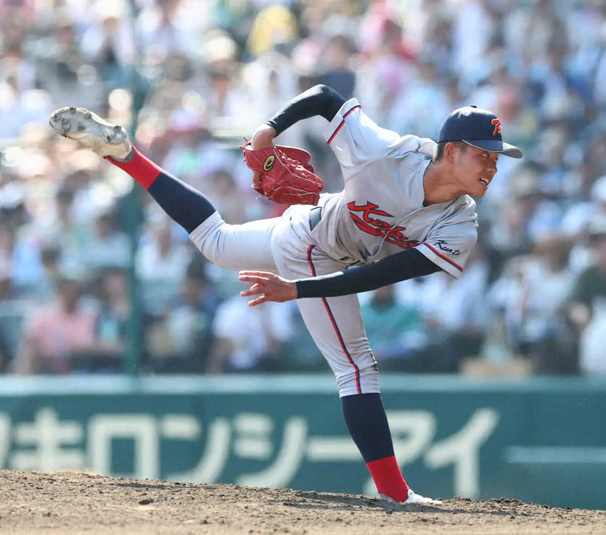【画像・写真】【甲子園】4回無失点救援の京都国際・西村一毅「相手は強いが、挑戦者の気持ちで」次戦・山梨学院戦に闘志