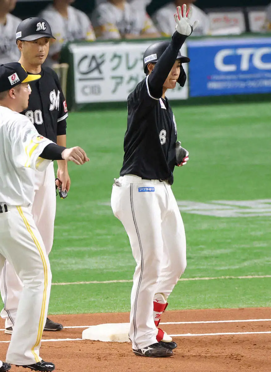 【画像・写真】ロッテ、西川の初回先制打から打線爆発　有原から2回に大量5得点