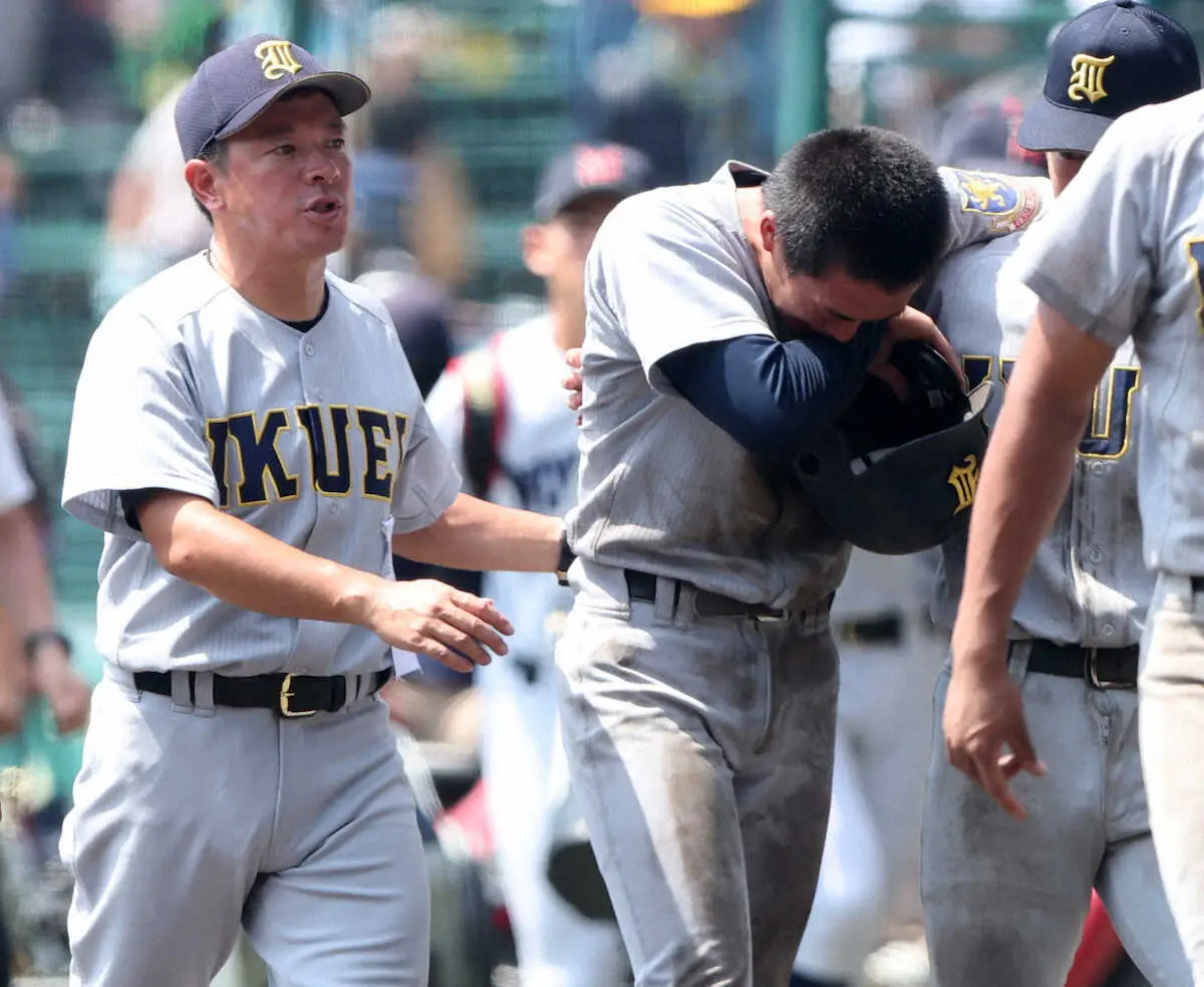 【画像・写真】【甲子園】仙台育英・須江航監督「負け方としては最高」　好敵手に感謝「沖縄尚学さんの優勝を願うだけ」
