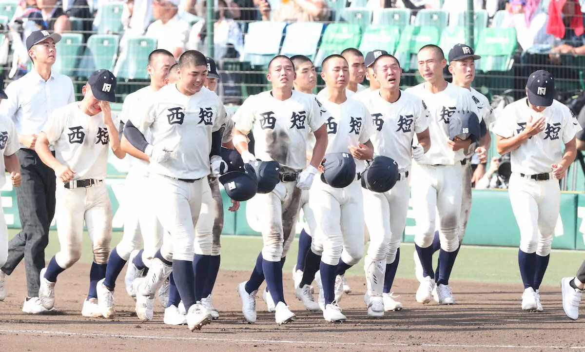 【画像・写真】【甲子園】西日本短大付は33年ぶりの8強進出ならず…逆転負けで涙