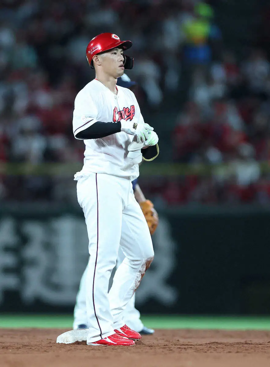 【画像・写真】広島　黒星の中で「光」は中村奨のプロ初の1試合4安打　入団8年目の大器は「何とかチームに勢いを」