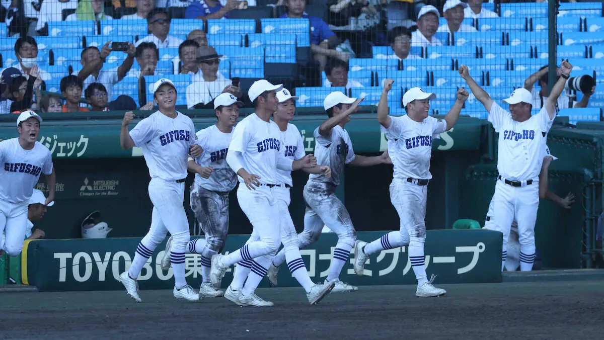 【画像・写真】【甲子園】再三のピンチに県岐阜商の選手たちはどう耐えたのか？藤井監督が明かしたベンチの合言葉とは