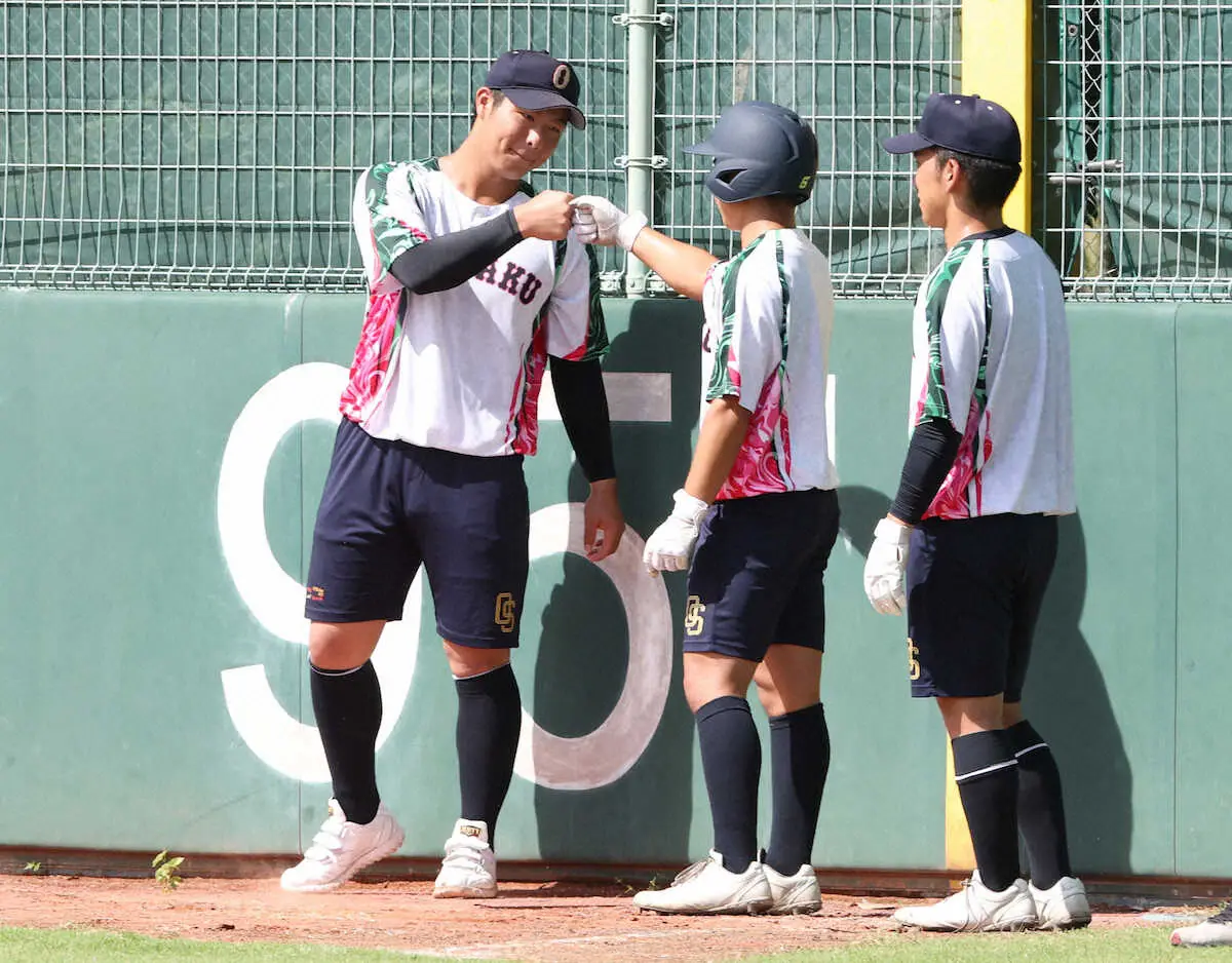 【画像・写真】沖縄尚学　2年生エース末吉良丞はノースロー調整「疲れはある。全員で気持ちを奮い立たせているところ」
