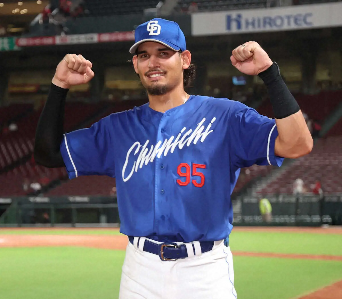 【画像・写真】中日・ロドリゲス　延長11回決勝打!細川成也は劣勢覆す12号　CS諦めん3位DeNAと3・5差