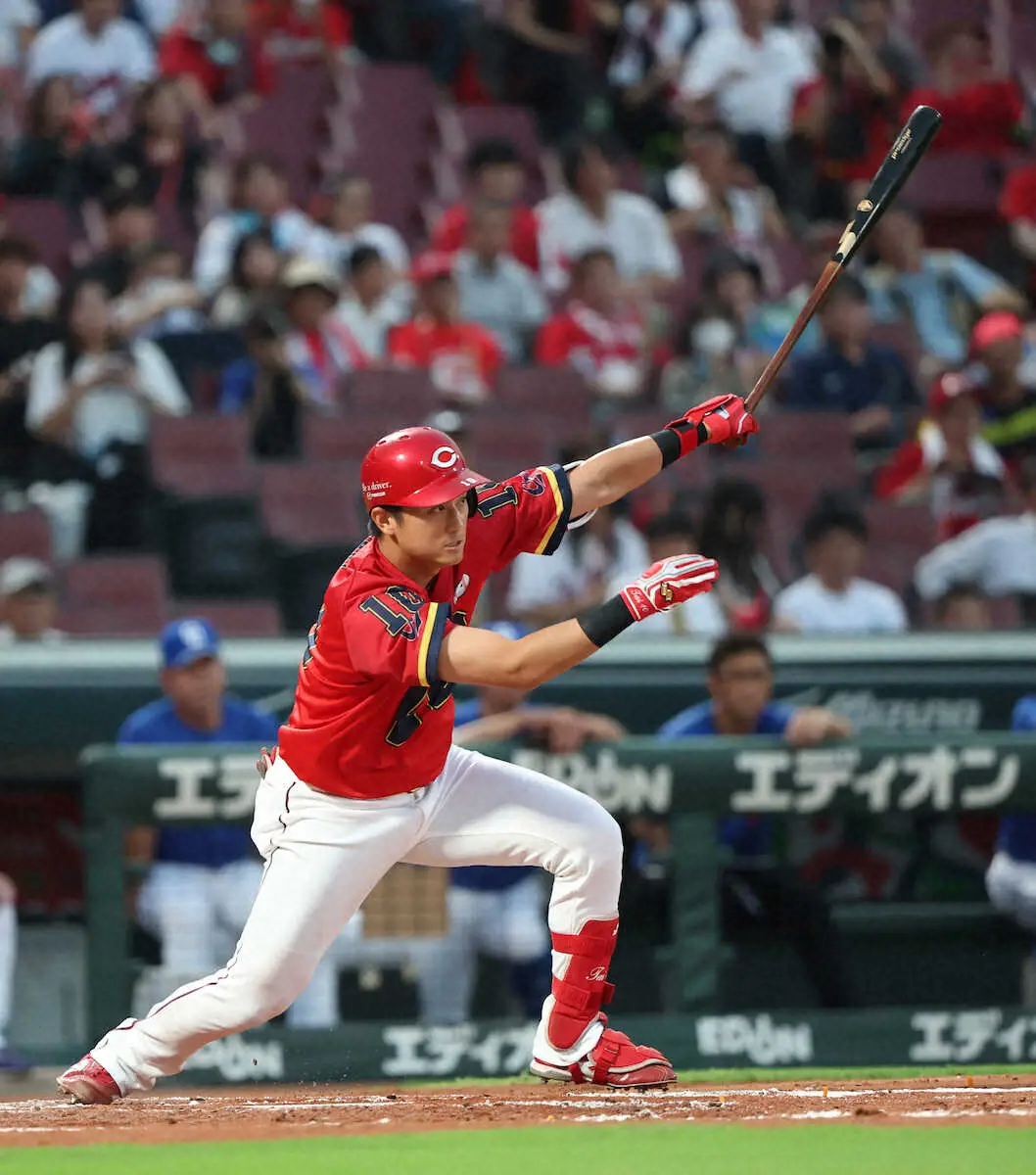 【画像・写真】広島ドラ1佐々木泰　70打席目で待望初打点「プロ1打点目が先制点につながる安打になって良かった」