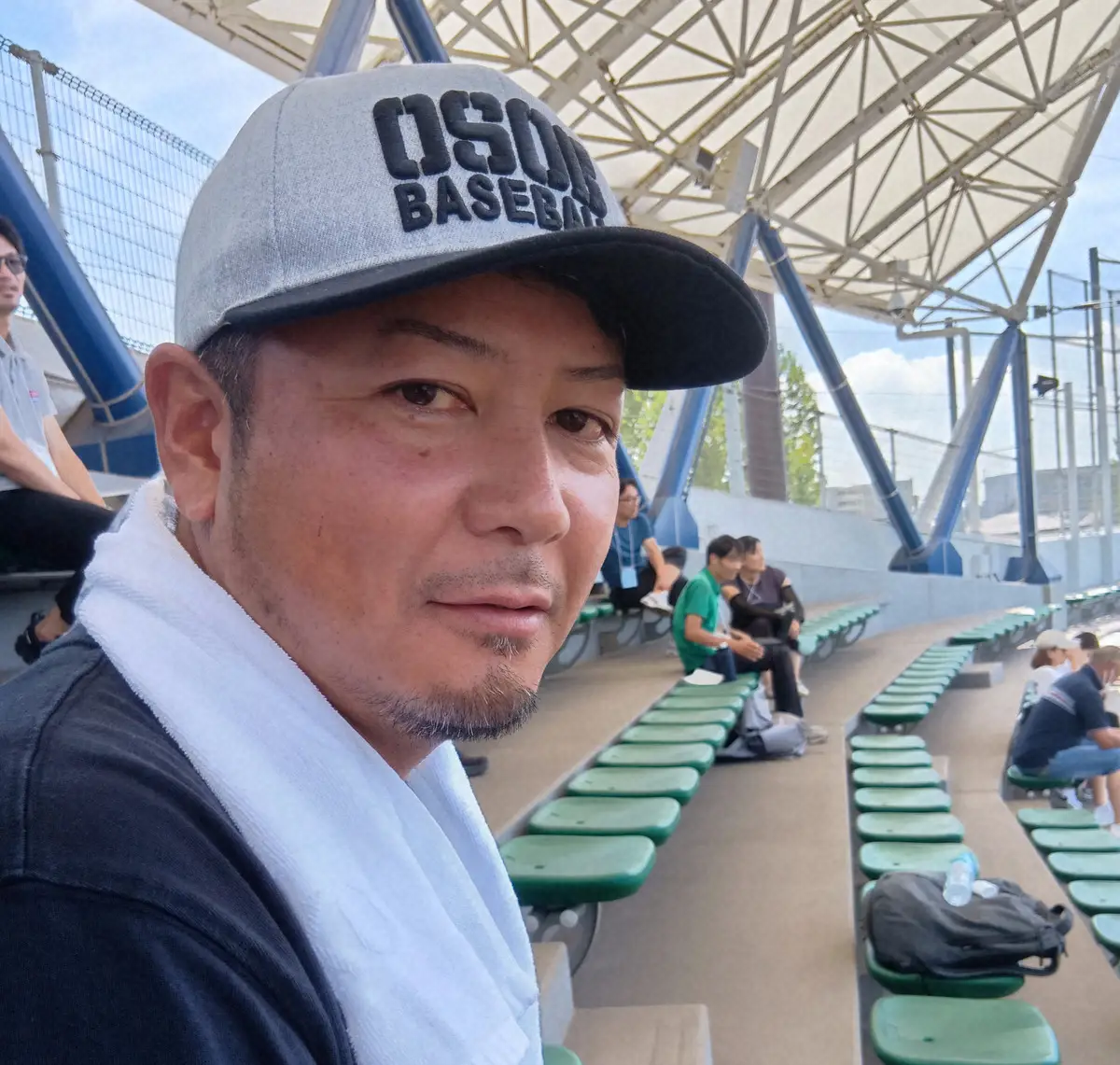 【画像・写真】【甲子園】比嘉公也監督と同期、99年選抜V腕の照屋正悟さんも歓喜「凄いです。凄いの一言です」