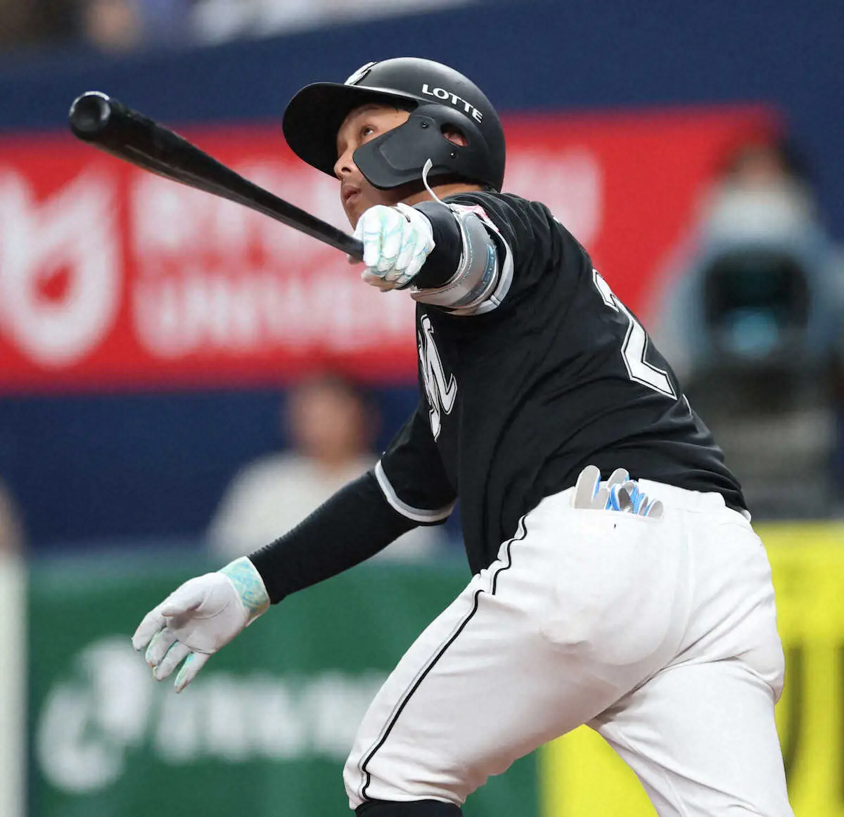 【画像・写真】ロッテ・田村「奇跡っす」2季ぶり本塁打！　友杉のプロ1号は“幻”に