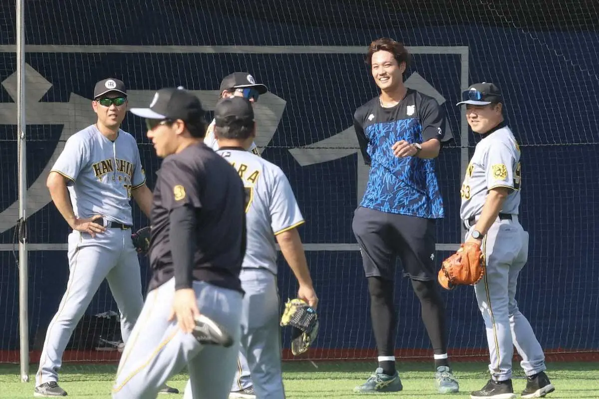 【画像・写真】阪神ナインが藤浪晋太郎と交流、最も長くコミュニケーションを取ったのは会見で“イジられた”あの選手