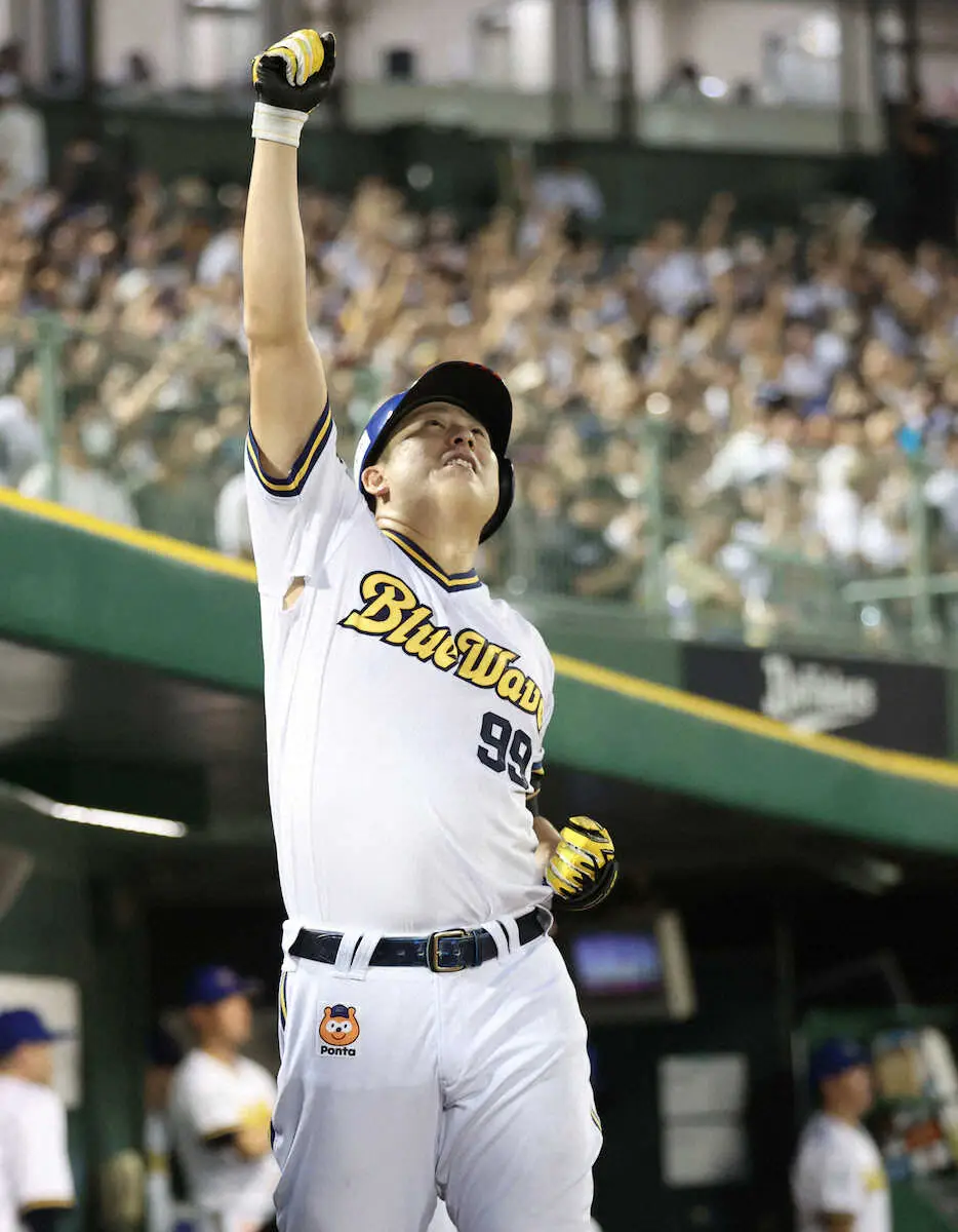【画像・写真】オリックス　杉本裕太郎がイチロー氏と思い出の球場で特大バックスクリーン弾