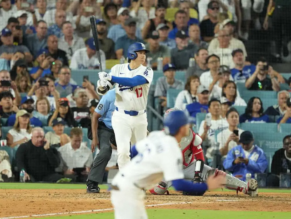 【画像・写真】大谷翔平　打っては5打数1安打！4回にチーム初安打で749日ぶり白星呼び込む逆転劇の起点に