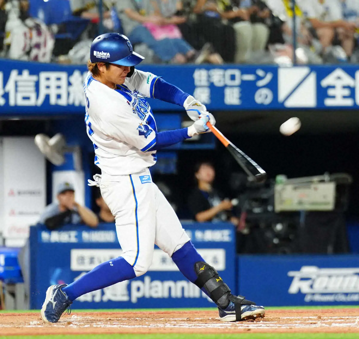 【画像・写真】DeNA・知野　昇格即スタメンで値千金今季1号　23年結婚後初アーチ