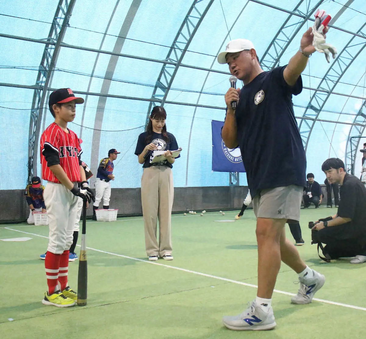 【画像・写真】松坂大輔さんが特別講師　札幌で少年軟式チームの子どもたちを指導「感謝の気持ちを忘れないで」