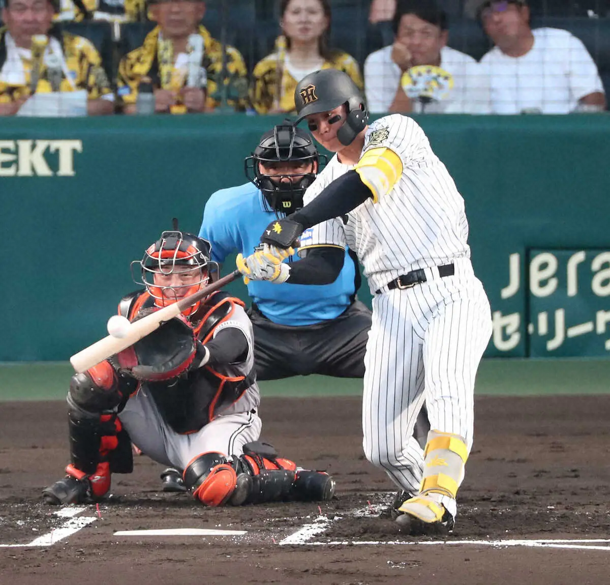 【画像・写真】阪神　岡田顧問のズバズバ評論「きょうの井上じゃ無理」阪神に初回先制を許した場面に