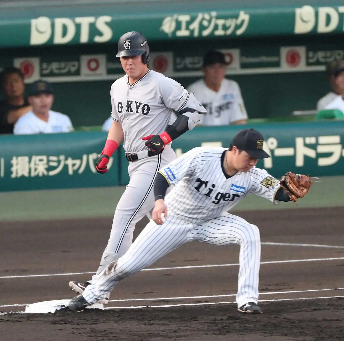 【画像・写真】巨人・岡本和真　7年ぶり3番もあっさり「僕はずっと何番でもいいと言っているので、関係ないですね」