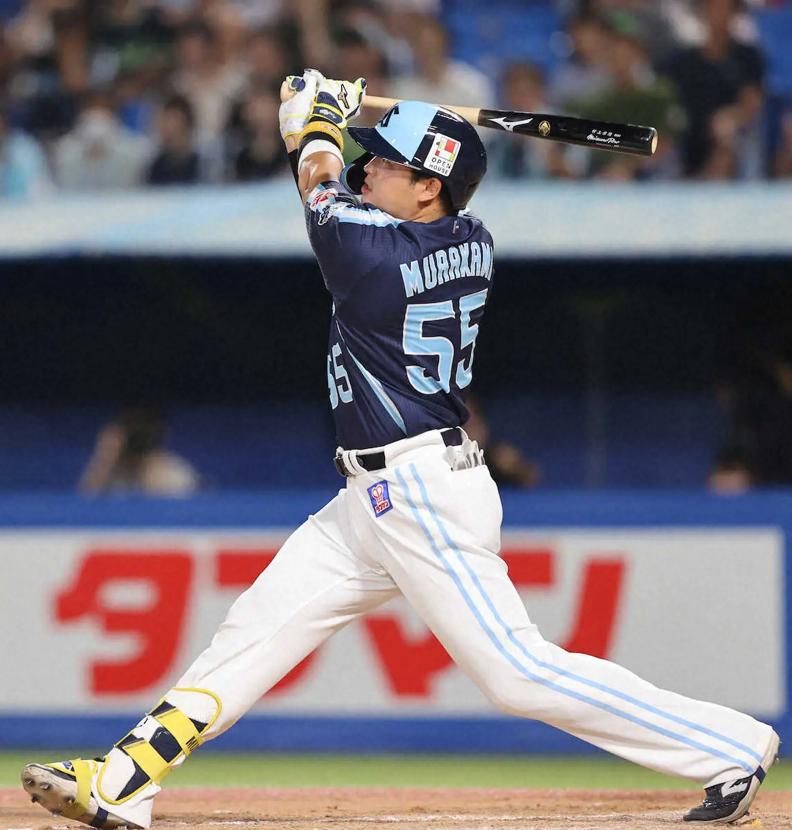 【画像・写真】ヤクルト・村上“一人バックスクリーン3発”　22年“村神様”超え本塁打ペースも「人間の村上宗隆です」