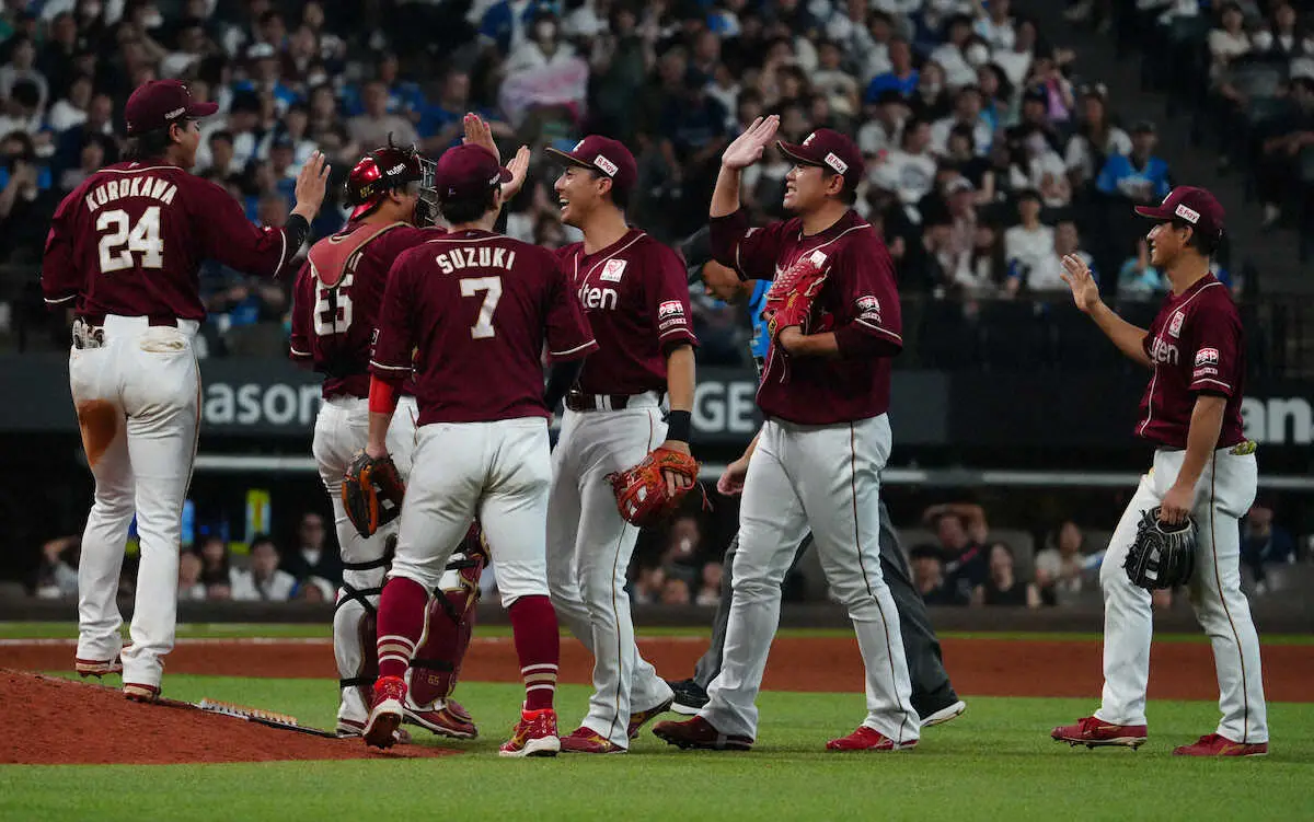 【画像・写真】楽天、延長11回執念の逃げ切り勝ち　イニング中に則本から宋家豪にスイッチ