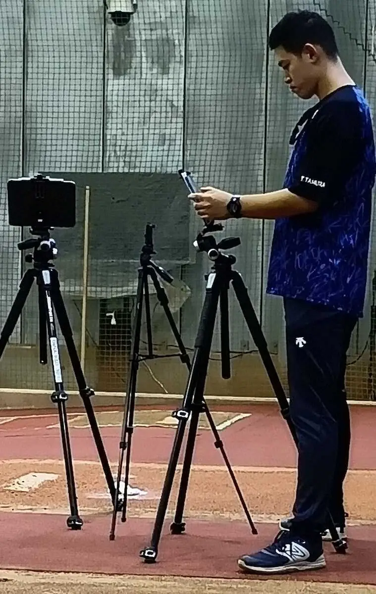 【画像・写真】【スポニチ独自取材】DeNA藤浪「1勝」　その裏にあるアナリストの奮闘こそ藤浪の未来への第一歩