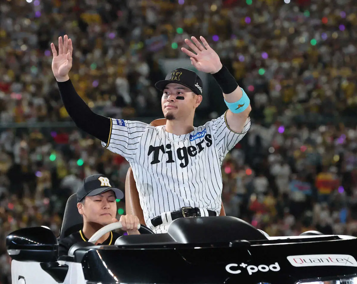 【画像・写真】【猛虎V選手ファイル④佐藤輝】問答無用の破壊力　覚醒した怪物スラッガー