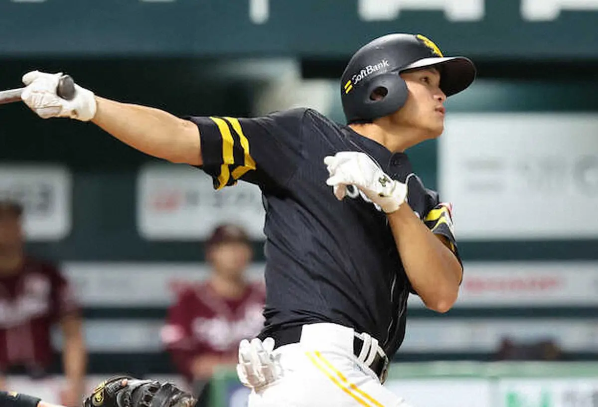 【画像・写真】ソフトバンク・小久保監督の秘密兵器ズバリ！“仮想対戦”特訓させた笹川吉康が伊藤大海から適時打
