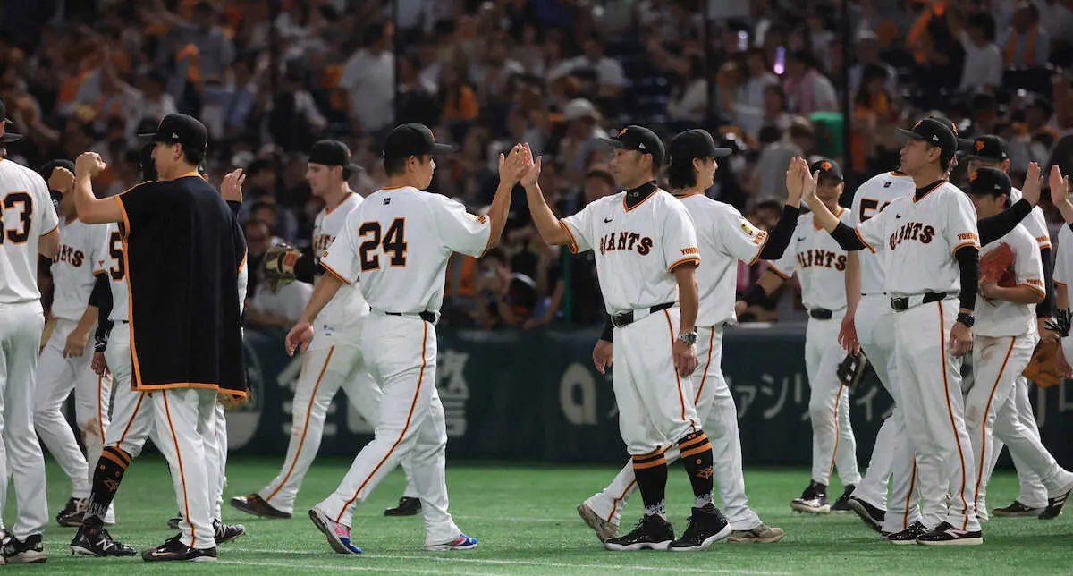 【画像・写真】巨人・阿部監督「もう最高の結果」と坂本称える　難しい代打稼業　凡打した大城卓の「気持ちも分かる」