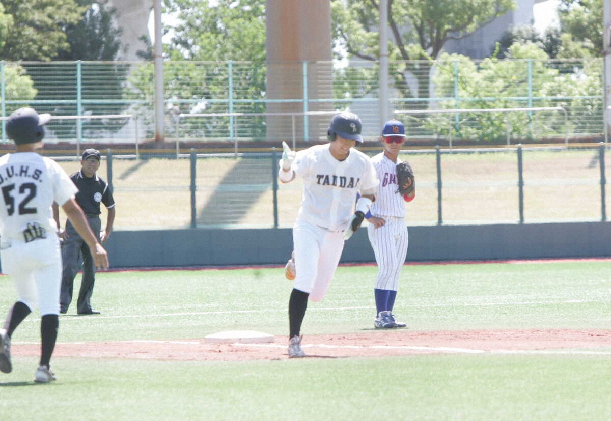 【画像・写真】【阪神大学】大体大、白星スタート　福地基が決勝2ラン「打った瞬間、いける感触はありました」