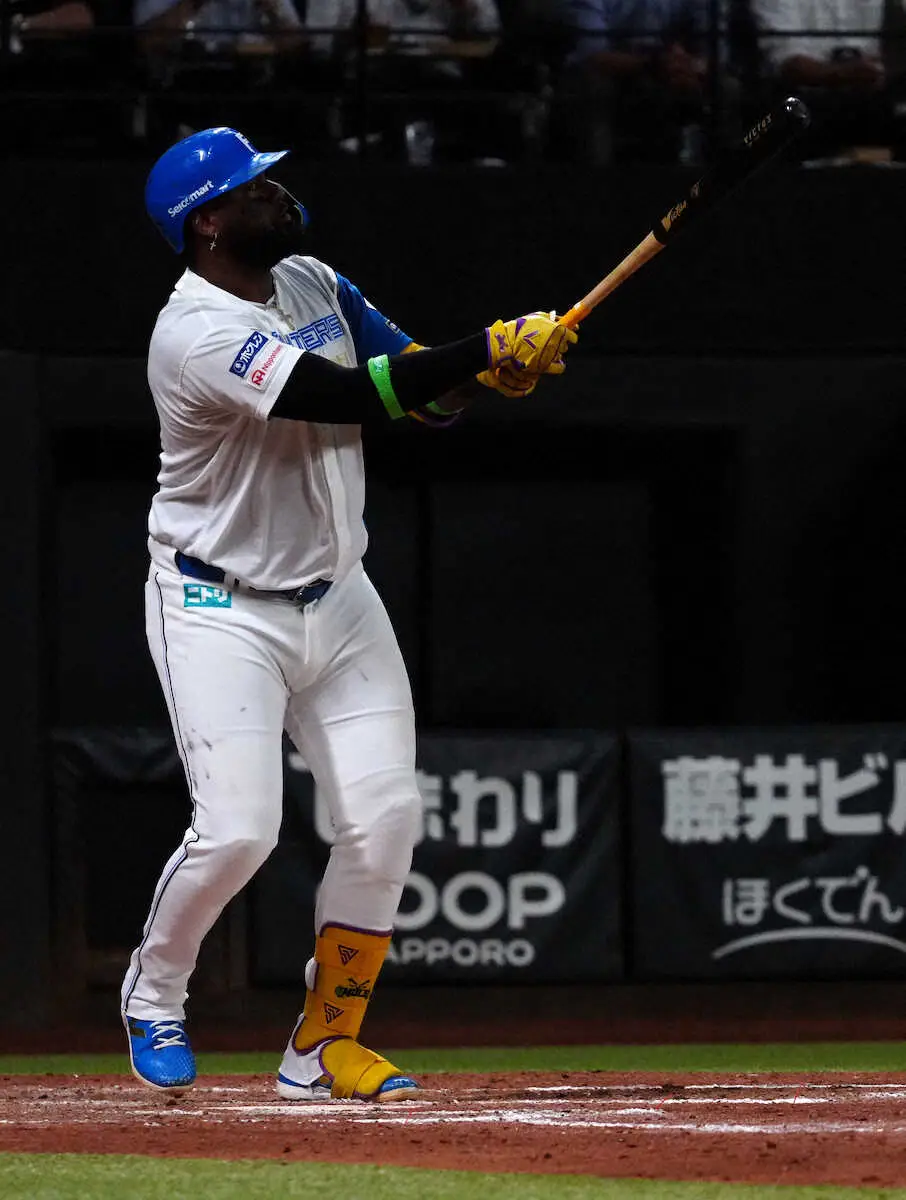 【画像・写真】新庄日本ハム　連勝ストップでソフトバンクと2.5差に広がる　9回レイエス意地の29号から5連打も