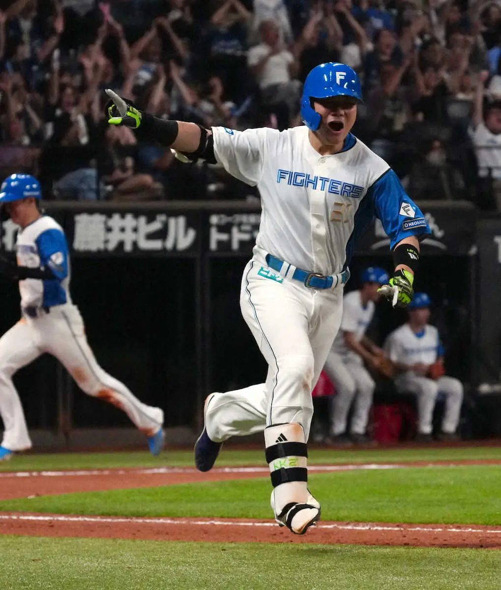 【画像・写真】劇的一打の清宮「体中震えています！」　日本ハムが執念サヨナラ勝ちで優勝に希望つなぐ