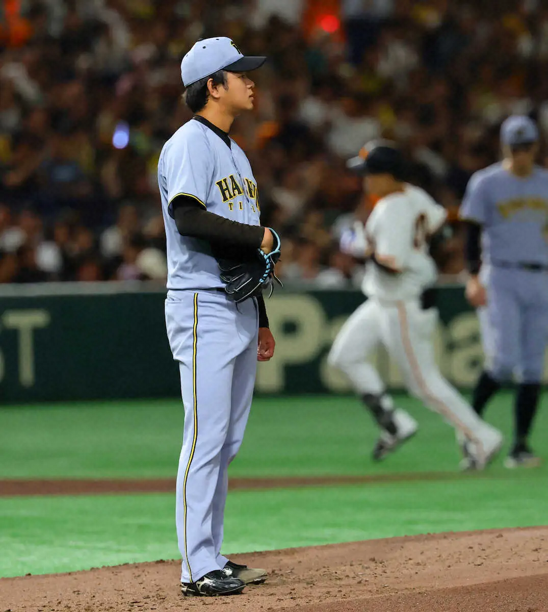 【画像・写真】阪神・高橋遥人　初回満塁被弾含む3回6失点で降板「負担をかけた中継ぎのみんなにも申し訳ない」