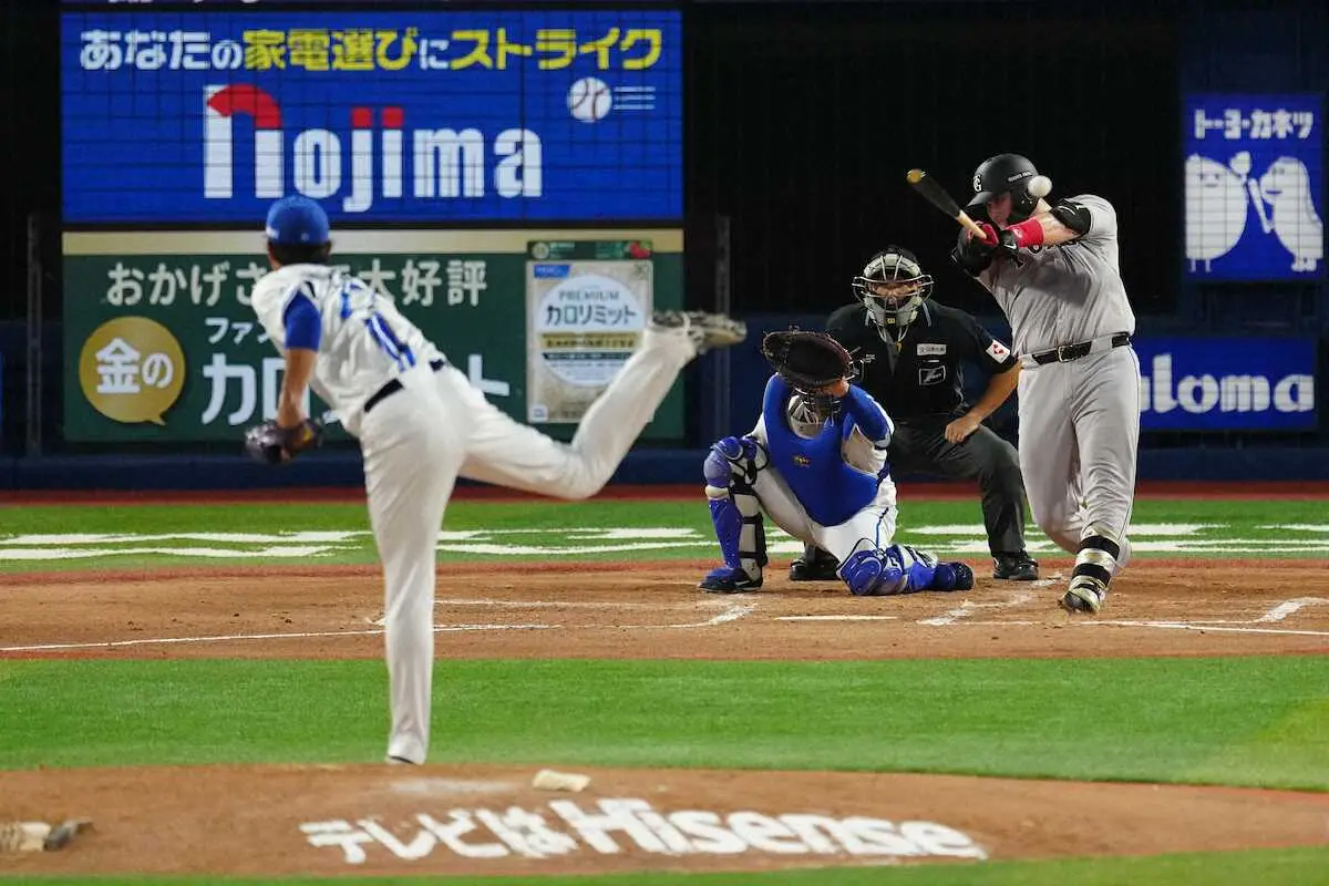 【画像・写真】ロマン砲ついに開花！巨人リチャードがプロ8年目で初の2桁本塁打達成　衝撃満塁弾から4戦ぶり