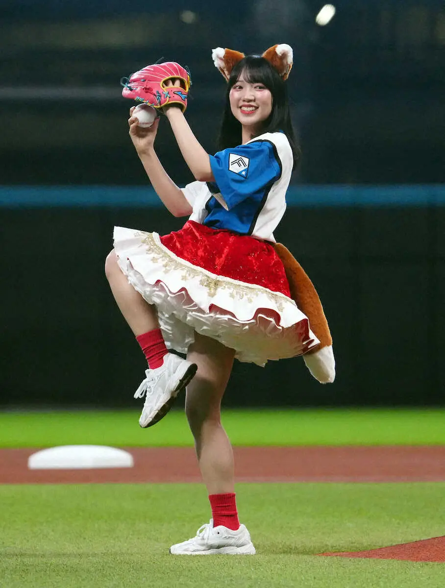 【画像・写真】新庄監督からもエール！TikTokの再生回数2億回突破のアイドル「Appare！」がエスコンに降臨