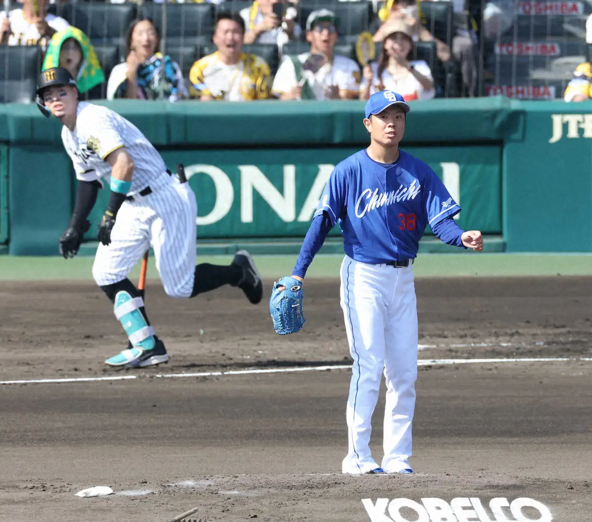 【画像・写真】中日・松葉貴大　13年目で初規定投球回到達も10戦勝利なし　今季最短4回4失点「チームに申し訳ない」
