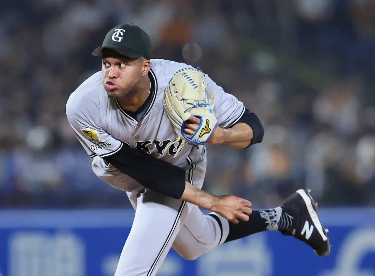 【画像・写真】巨人・マルティネス　球団最多タイ42Sを大勢に感謝「彼の存在っていうのは本当に大きい」