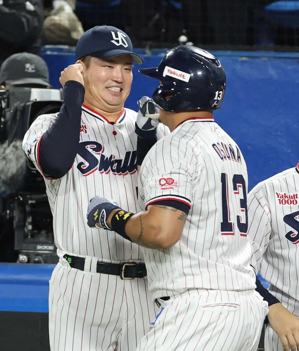 【画像・写真】2試合連続欠場、ヤクルト村上の状態について高津監督が言及「ここ数日は変わらずですね。無理はさせない」