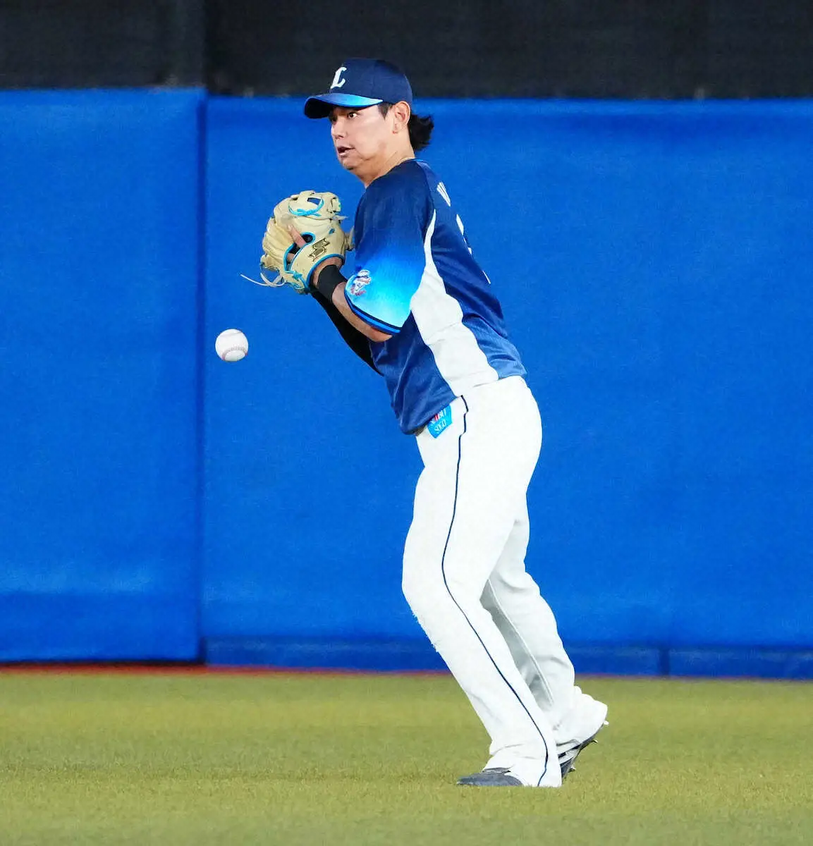 【画像・写真】西武　中堅手・西川の後逸から先制許す　直後に意地の安打