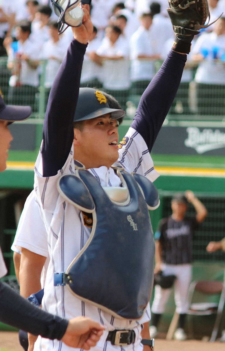 【画像・写真】阪神大学野球リーグNOW　大産大はプロ注目捕手、小出望那が今秋初本塁打