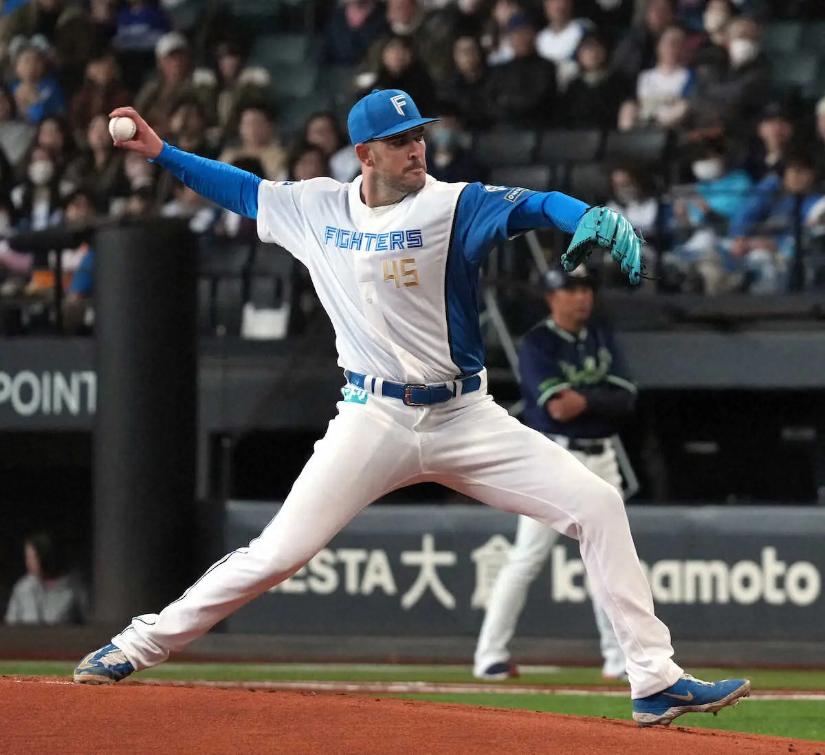 【画像・写真】日本ハム　バーヘイゲン投手が米へ帰国　今季は6試合登板、3勝3敗　防御率6・08