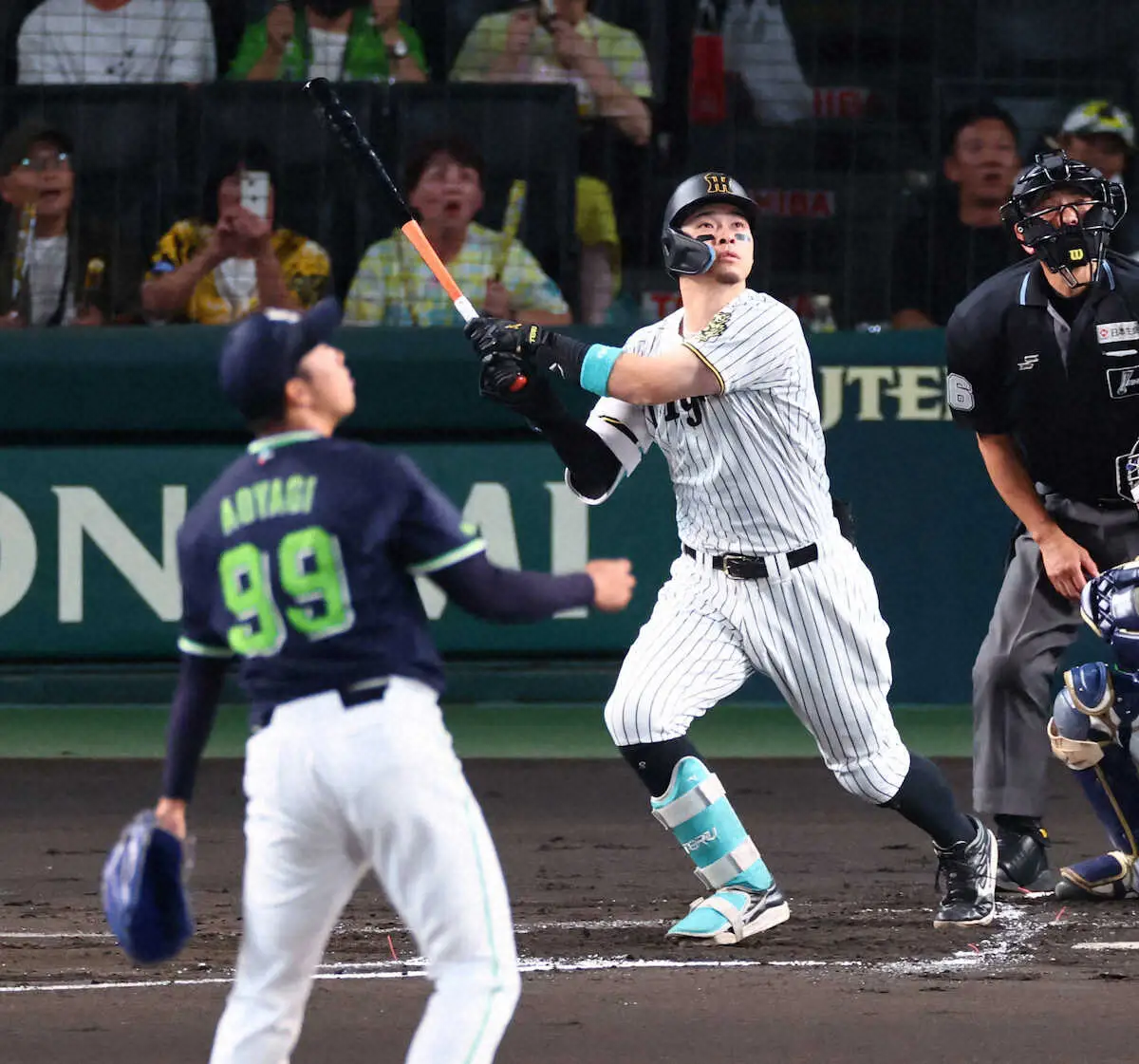 【画像・写真】阪神・佐藤輝明　初回先制犠飛でシーズン100打点！球団生え抜きの大台は10年鳥谷敬以来
