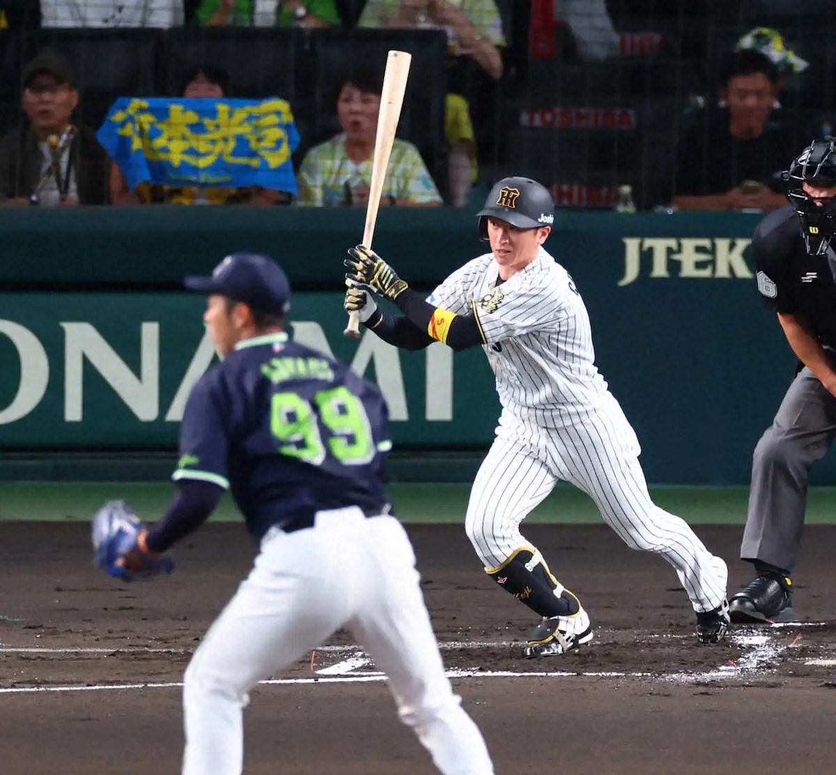 【画像・写真】阪神・近本　令和7年間で6度目の盗塁王「確」　全日程終了32盗塁　入団後逃したのは1回だけ