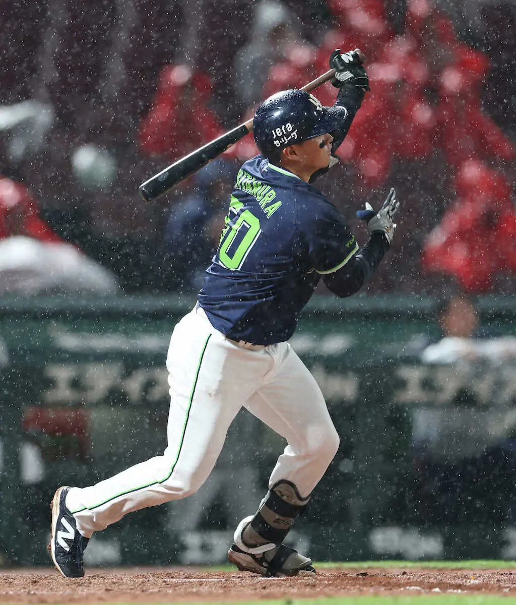 【画像・写真】ヤクルト　来季巻き返しへ光　19歳・田中陽翔が躍動し広島に快勝　明日、高津監督ラストゲーム