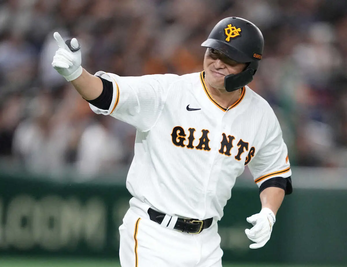 【画像・写真】巨人・長野　CS切り札だ！　阿部監督「元気そうだったから」ベンチ入り