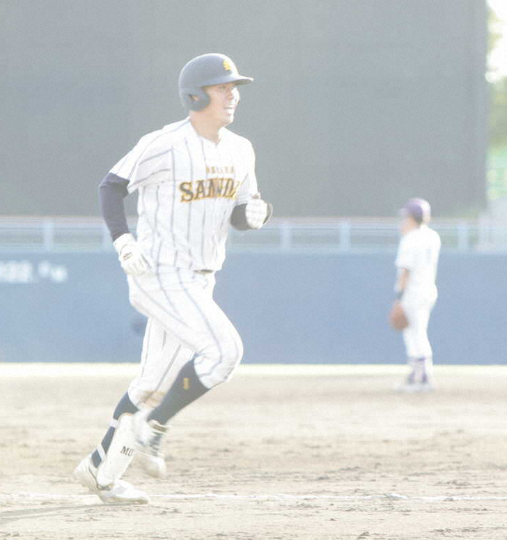 【画像・写真】阪神大学野球リーグNOW　大産大は小出望那が逆転サヨナラ3ラン