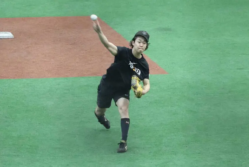 【画像・写真】巨人・山崎　CSへ向け調整に手応え　「日に日に良くなっているので楽しみ」