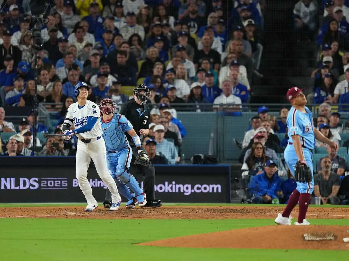 【画像・写真】大谷翔平　飛距離110ｍの大飛球放つも失速して大観衆ため息…他4球場なら柵越え　ここまで4の0と沈黙