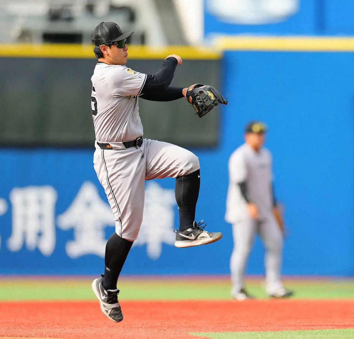 【画像・写真】巨人・岡本　CSへリラックスして調整　「自分のバッティングができればいい」